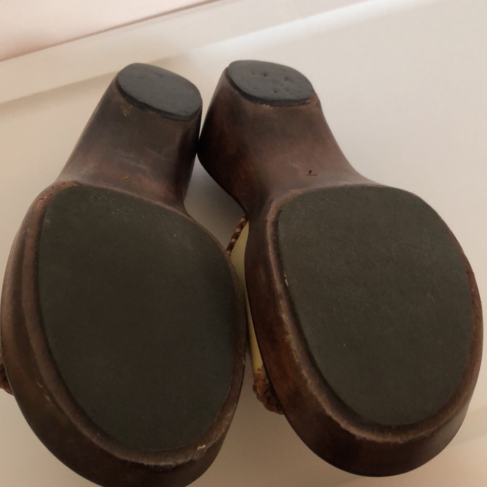 Frye - Picture 9 of 9